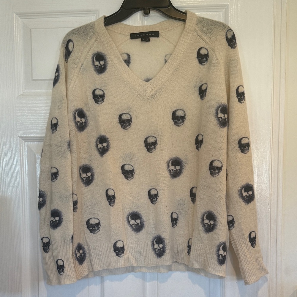 Skull Cashmere sweater